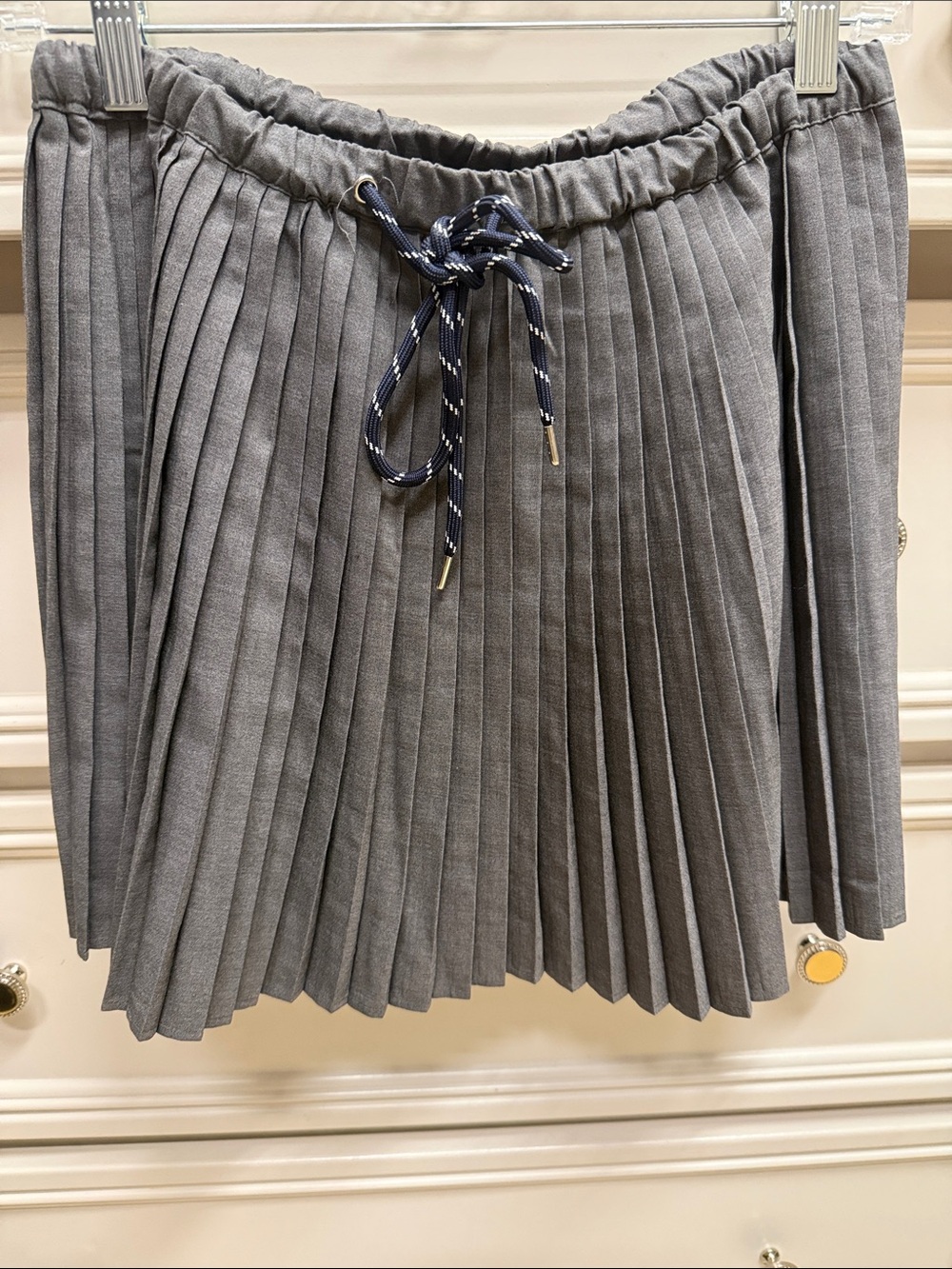 H&M Gray Pleated Skater Mini Skirt with Navy Drawstring